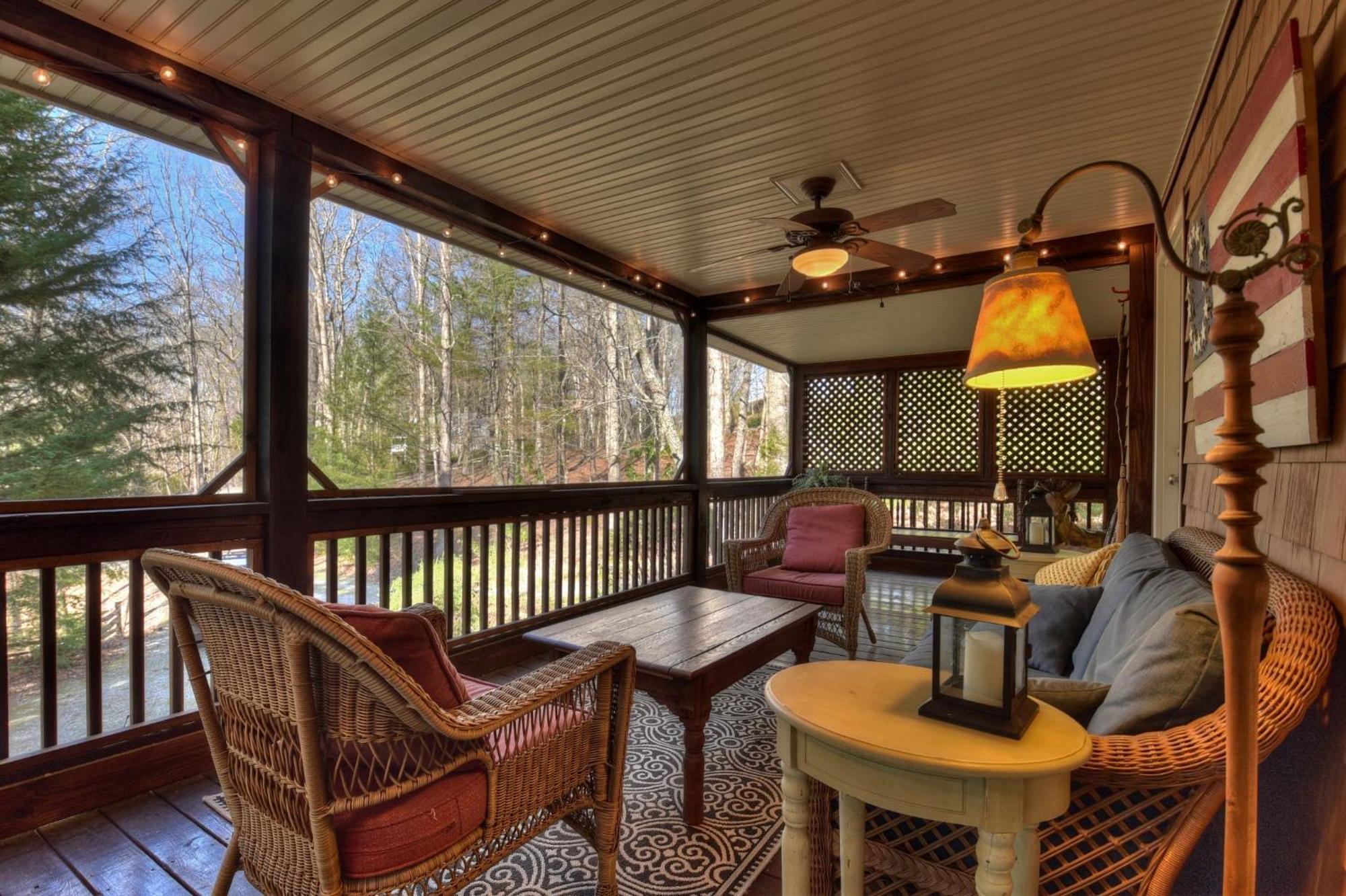 Southern Living Cottage Cozy Up By The Fire Relax On The Porch And Enjoy Peaceful Surroundings Blue Ridge Eksteriør bilde