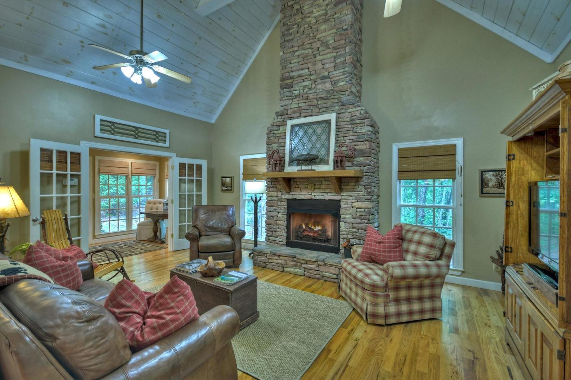 Southern Living Cottage Cozy Up By The Fire Relax On The Porch And Enjoy Peaceful Surroundings Blue Ridge Eksteriør bilde